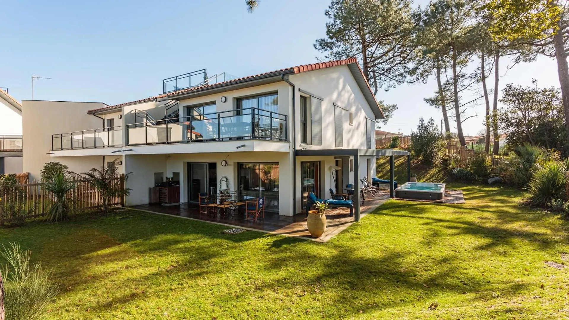 Balea Grand Appartement Avec Spa De Nage Au Coeur De Chiberta Anglet Apartment